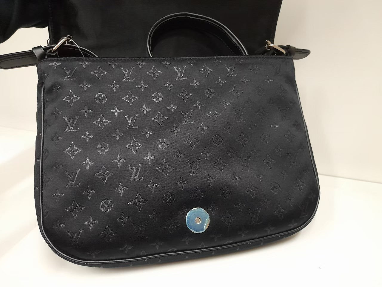 LV Conte de Fees Musette Black Silk Monogram 2002