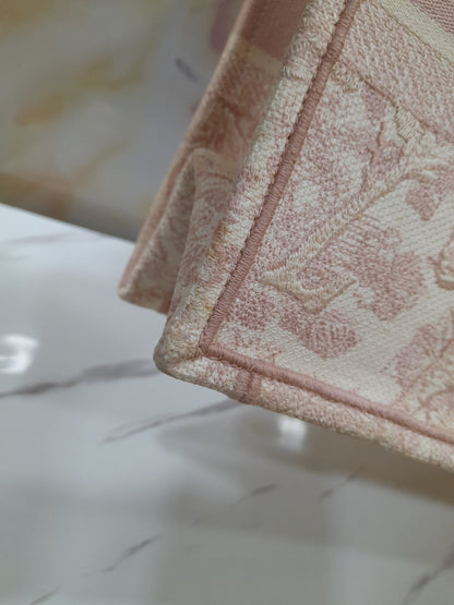 Dior Tote Book Medium Baby Pink Embroidery 2020