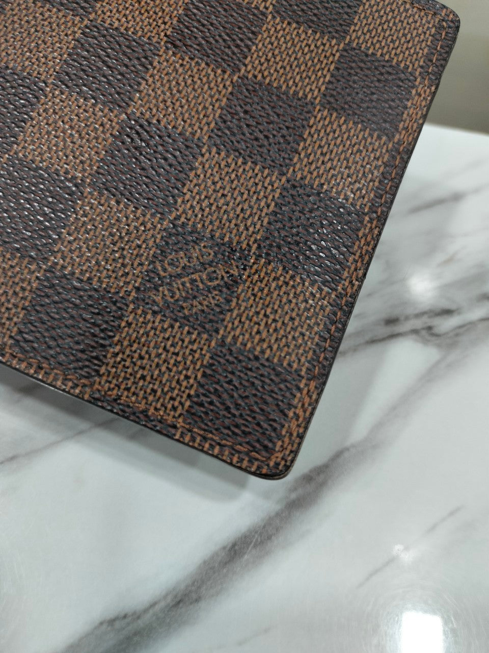 LV Portefeuille Marco Wallet Damier