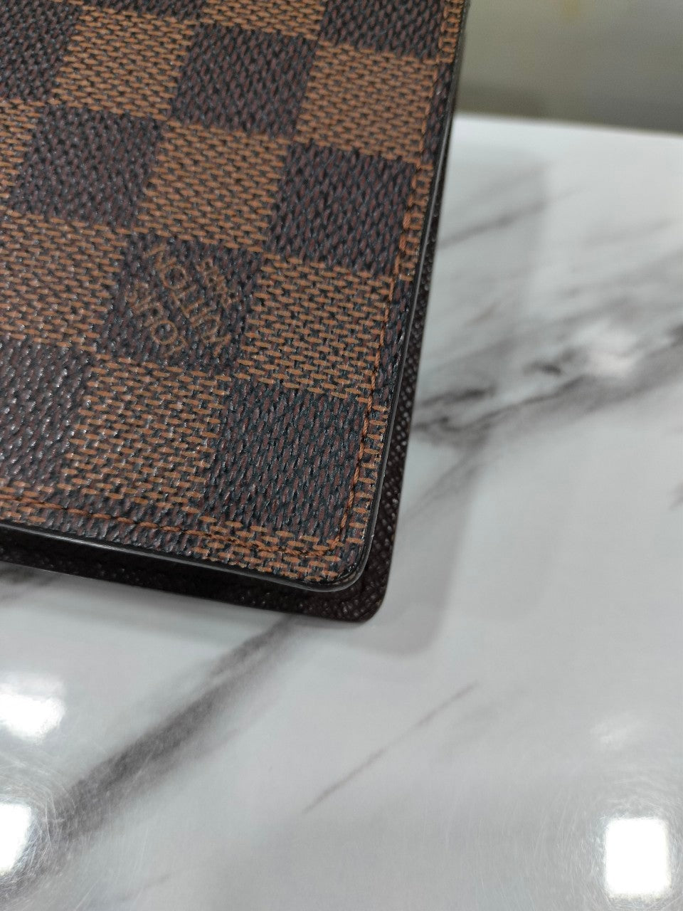 LV Portefeuille Marco Wallet Damier