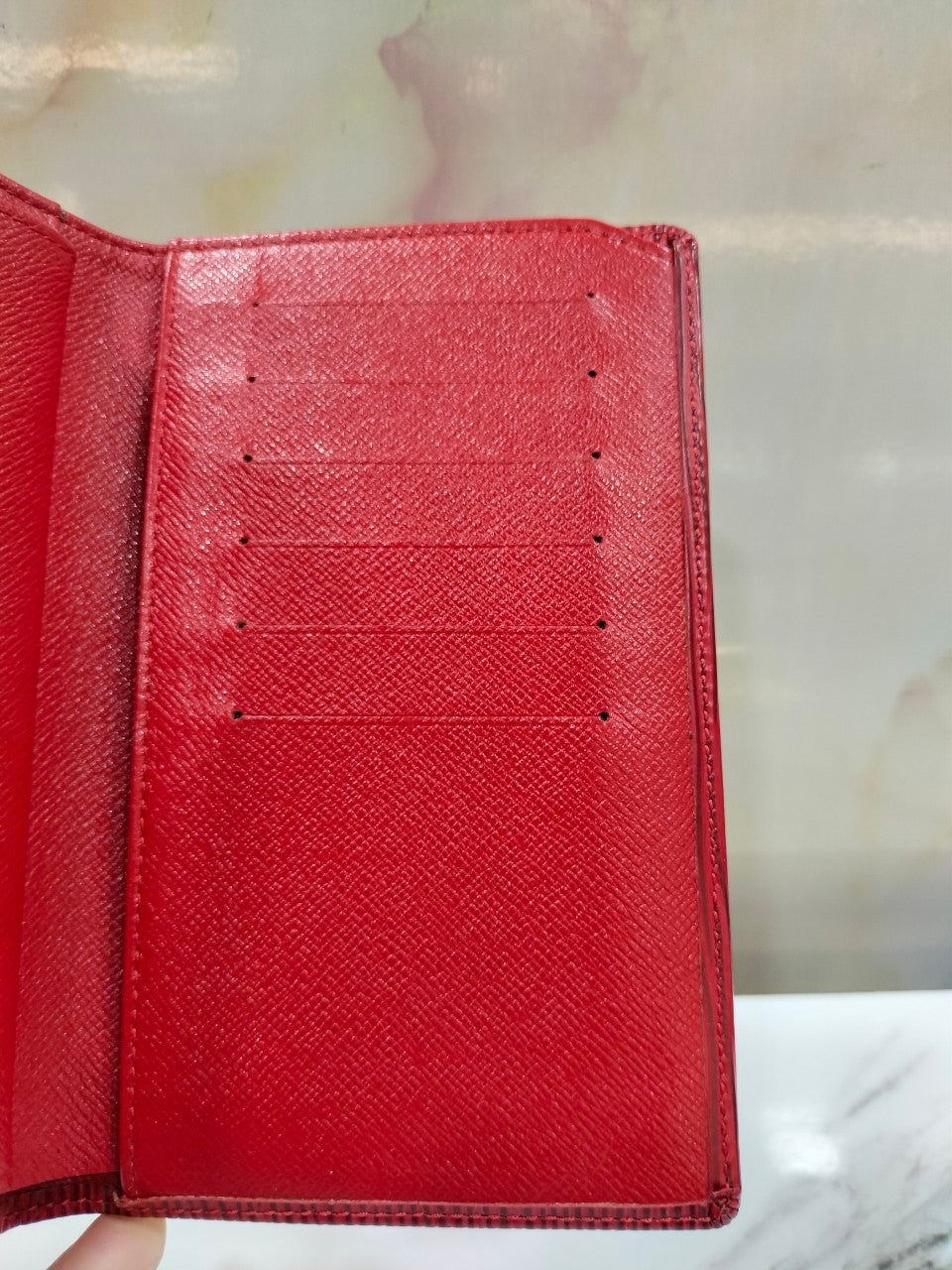 Lv Toledo Portefeuille Tresor Wallet Epi Red