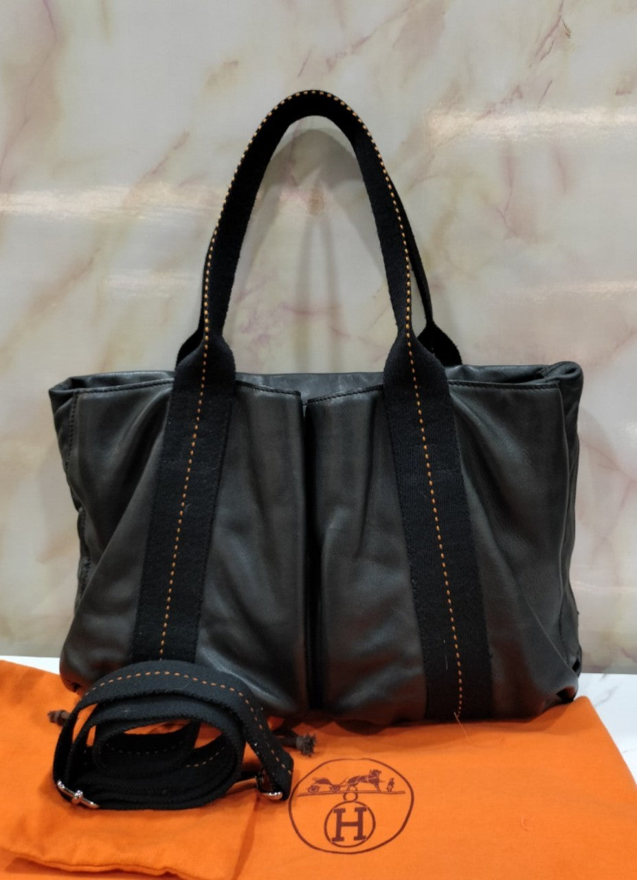 Hermes Caravan Horizontal MM Tote Bag Black