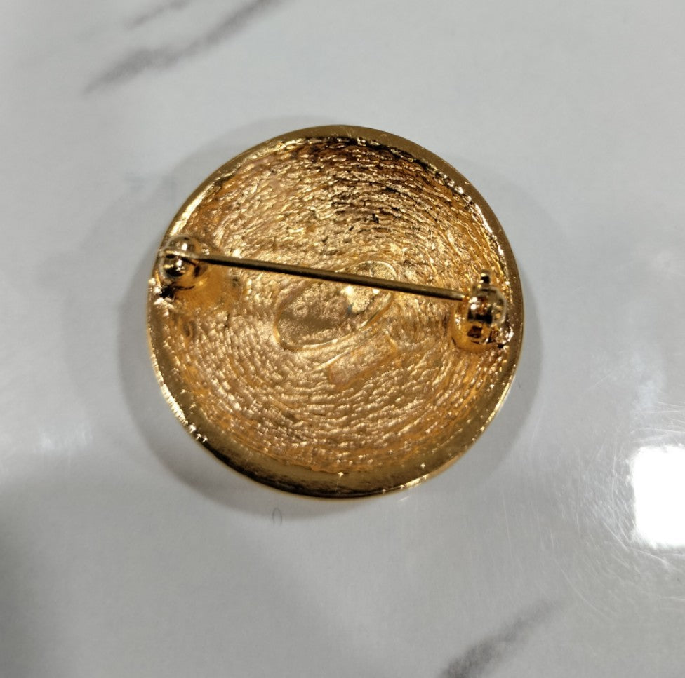 Chanel Brooch Golden Gold GHW