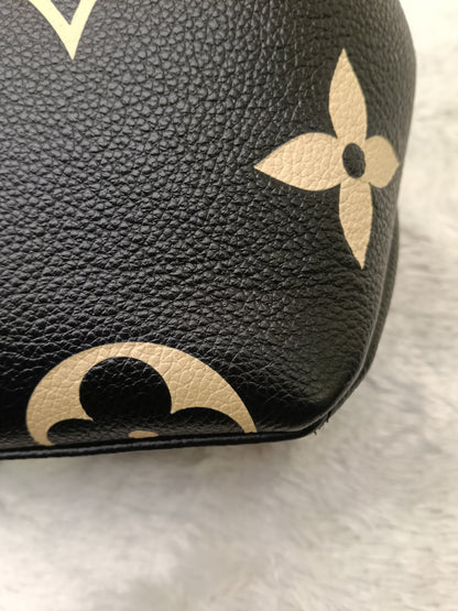 LV Petit Palais Monogram Empreinte Noir Creme (CHIP)