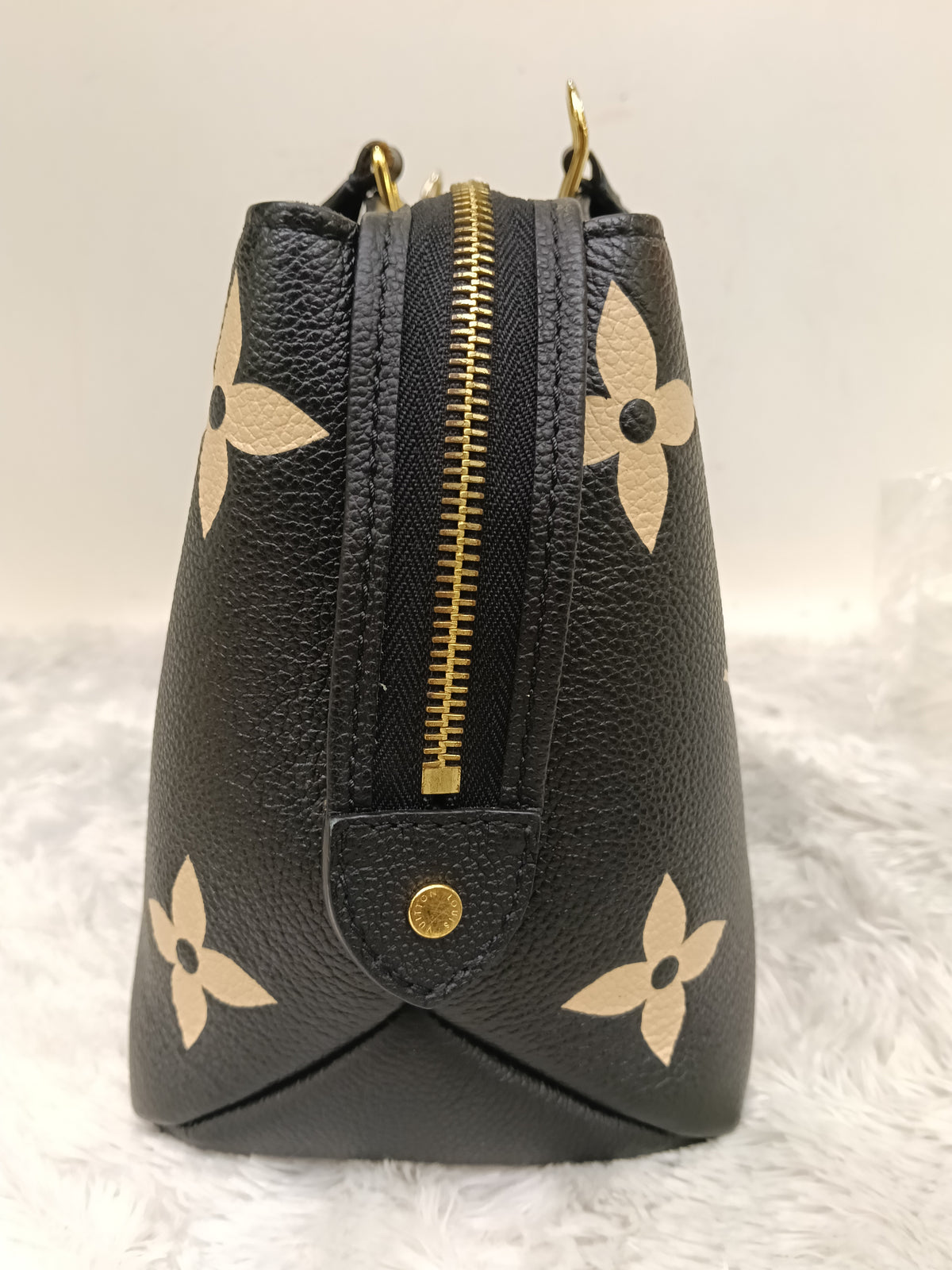 LV Petit Palais Monogram Empreinte Noir Creme (CHIP)