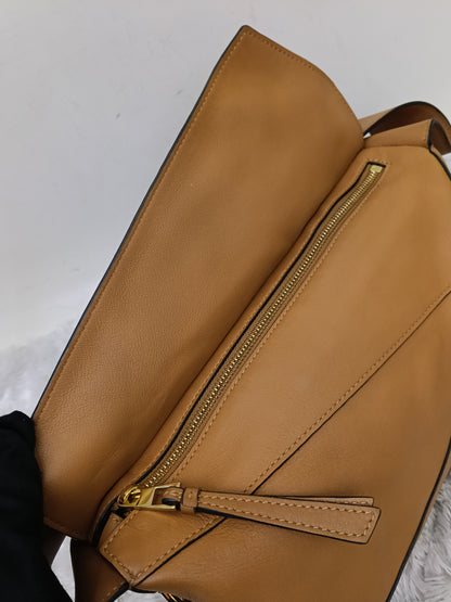 Loewe Puzzle Hobo Calfskin Warm Desert GHW 2022