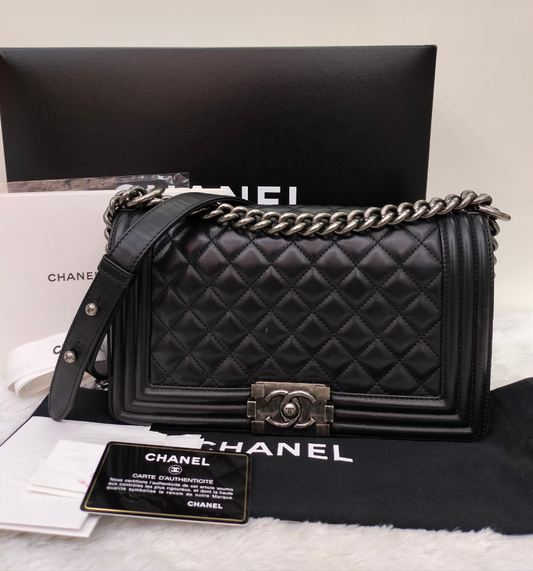 Chanel Boy 25 Lamb Black RHW #24
