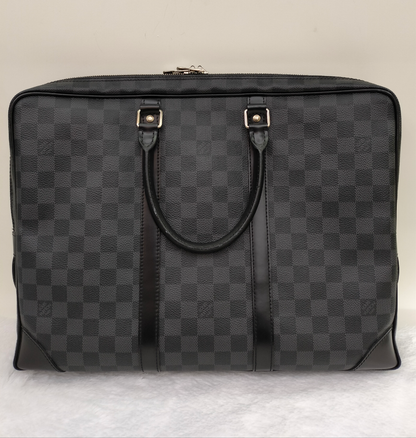 LV PDV Graphite 2016