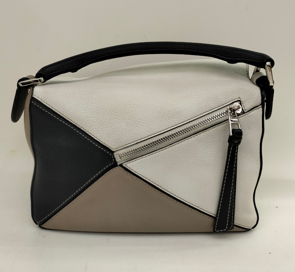 Loewe Puzzle Small Grained 3 colour SHW 2018