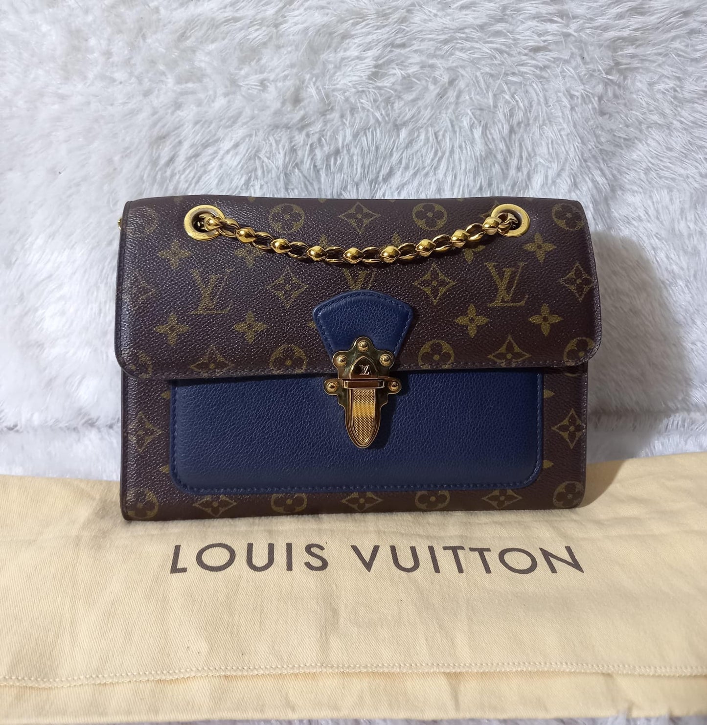 LV Victoire Monogram Marine 2018