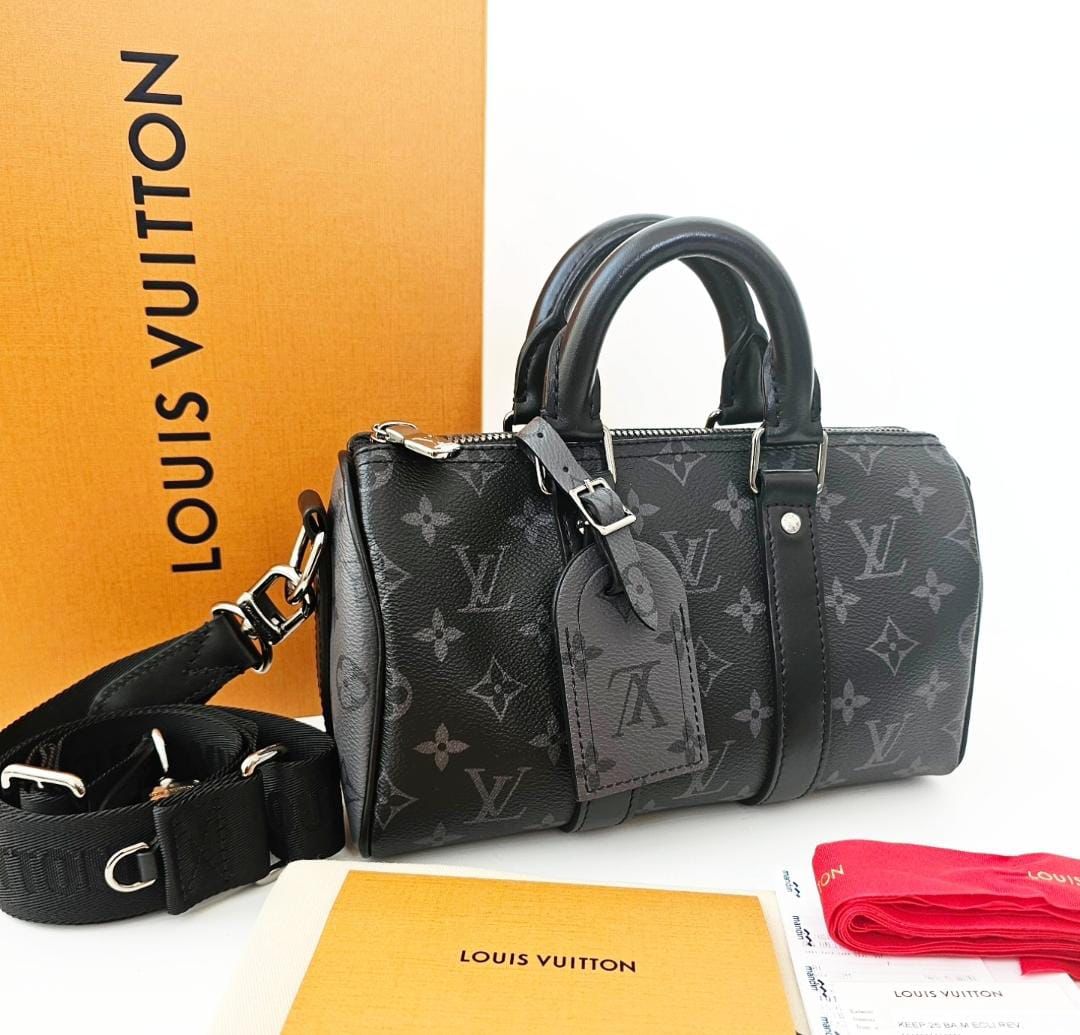 LV Monogram Eclipse Keepall 25 
2024 CHIP