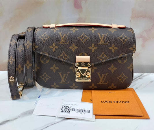 *Neverbeen Used* LV Metis East West Monogram 2023