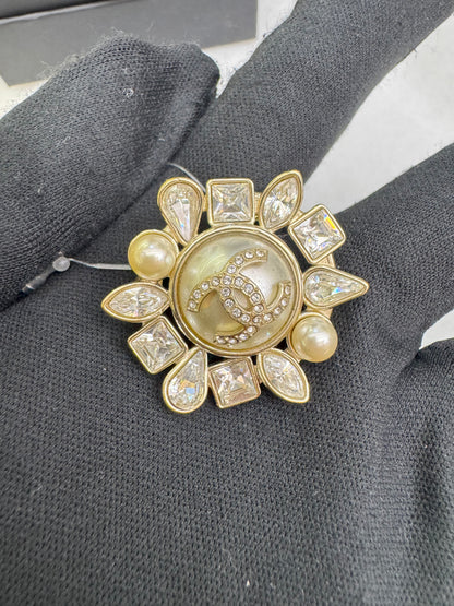 Chanel Brooch CC Logo Faux Pearl Crystal LGHW