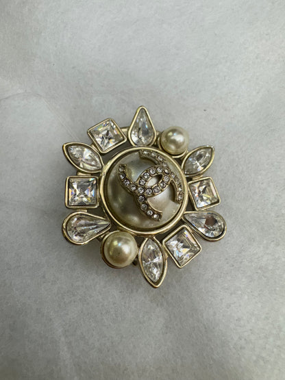 Chanel Brooch CC Logo Faux Pearl Crystal LGHW