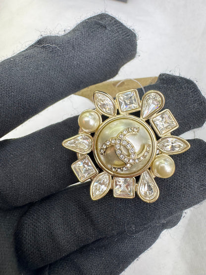 Chanel Brooch CC Logo Faux Pearl Crystal LGHW