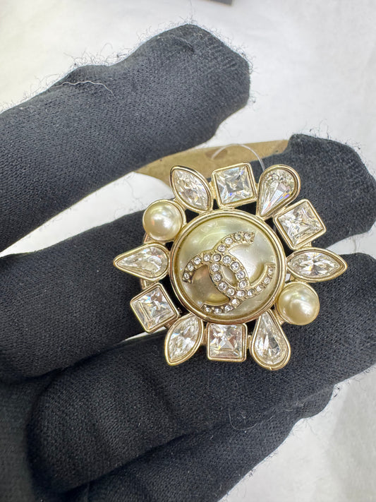 Chanel Brooch CC Logo Faux Pearl Crystal LGHW