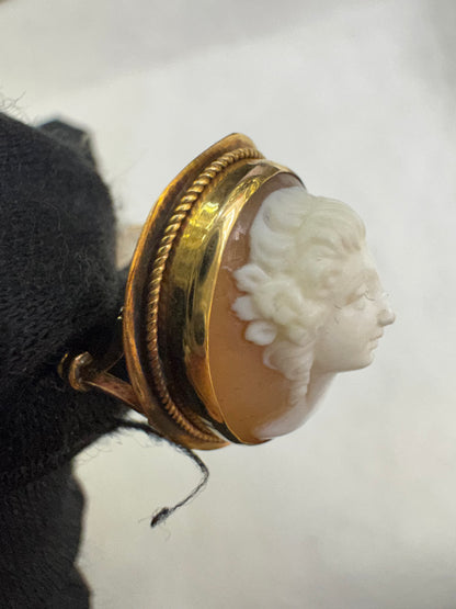 2. Gold Ring