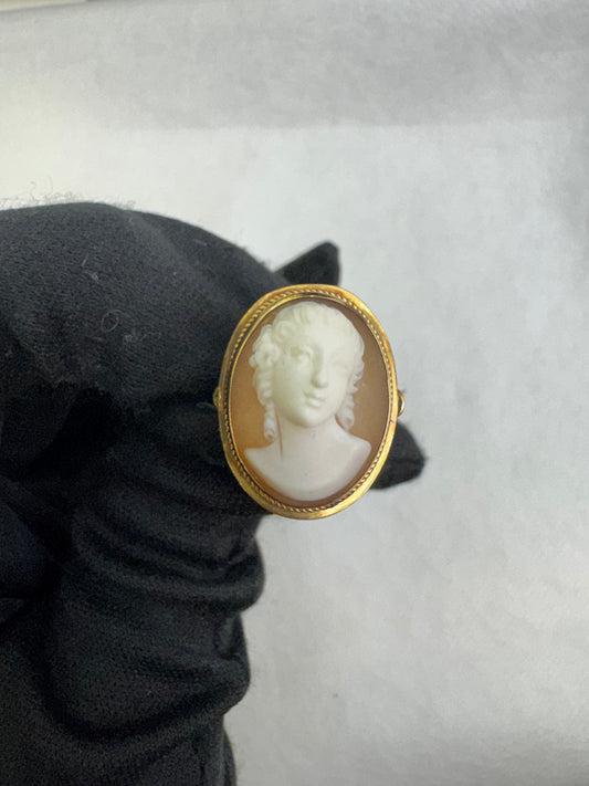 2. Gold Ring