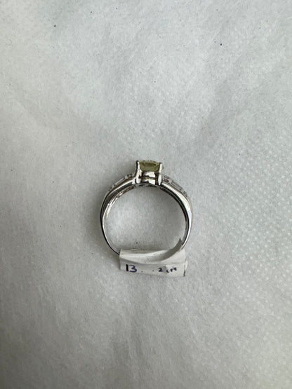 13. Diamond ring 2crt