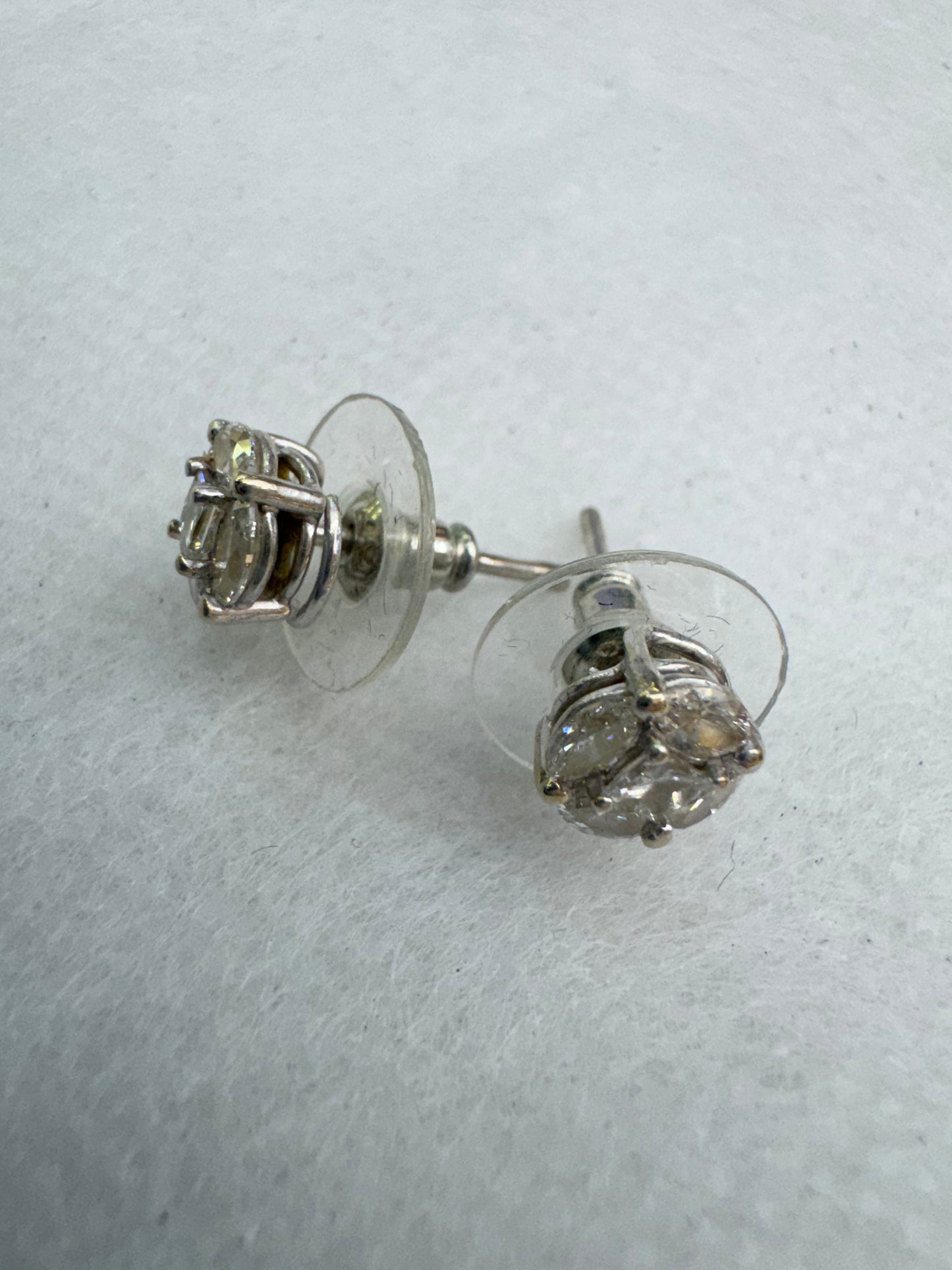 17. Diamond Earing