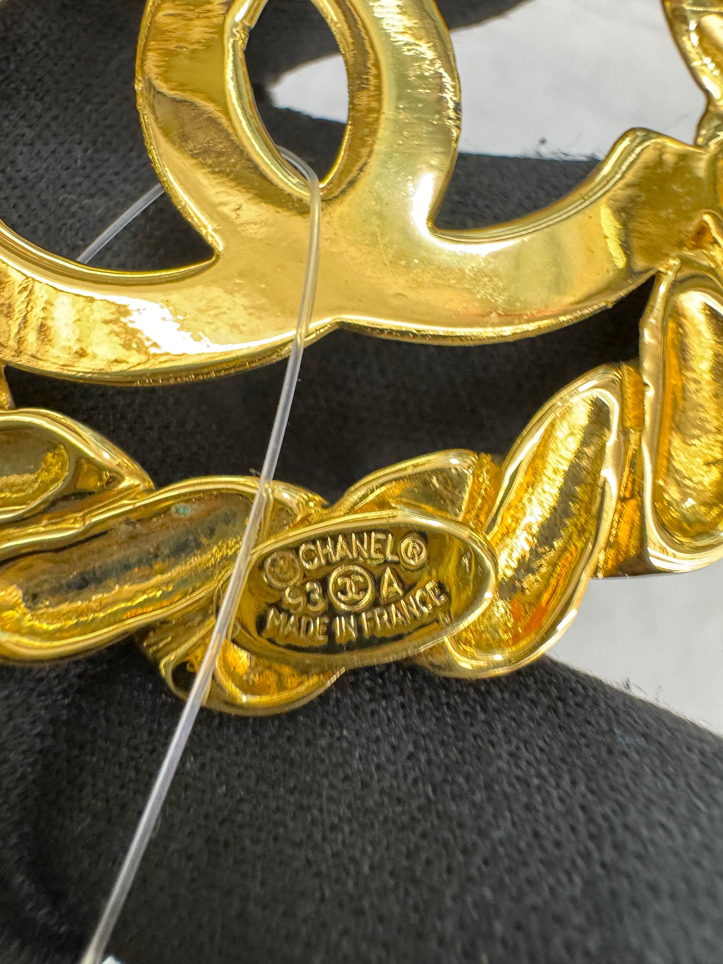 Chanel Brooch stass Fringe Gold GHW (nota pembelian)