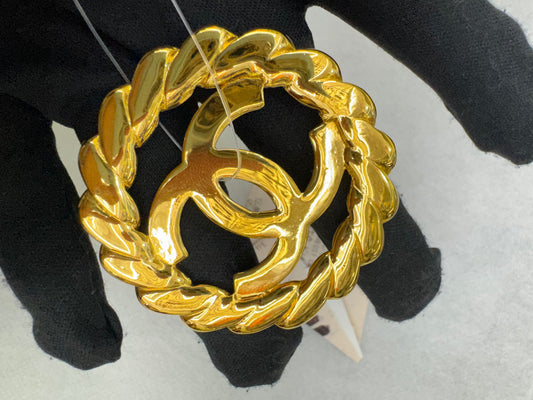 Chanel Brooch stass Fringe Gold GHW (nota pembelian)