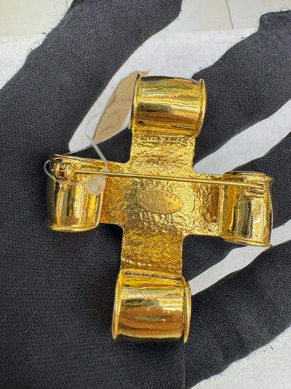 Chanel Brooch Coco Mark Ribbon Cross Gold GHW (Nota Pembelian)