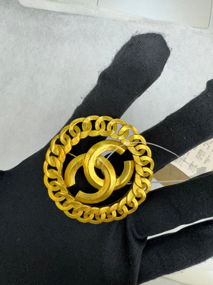 Chanel Brooch Coco Mark Chain Round GHW
