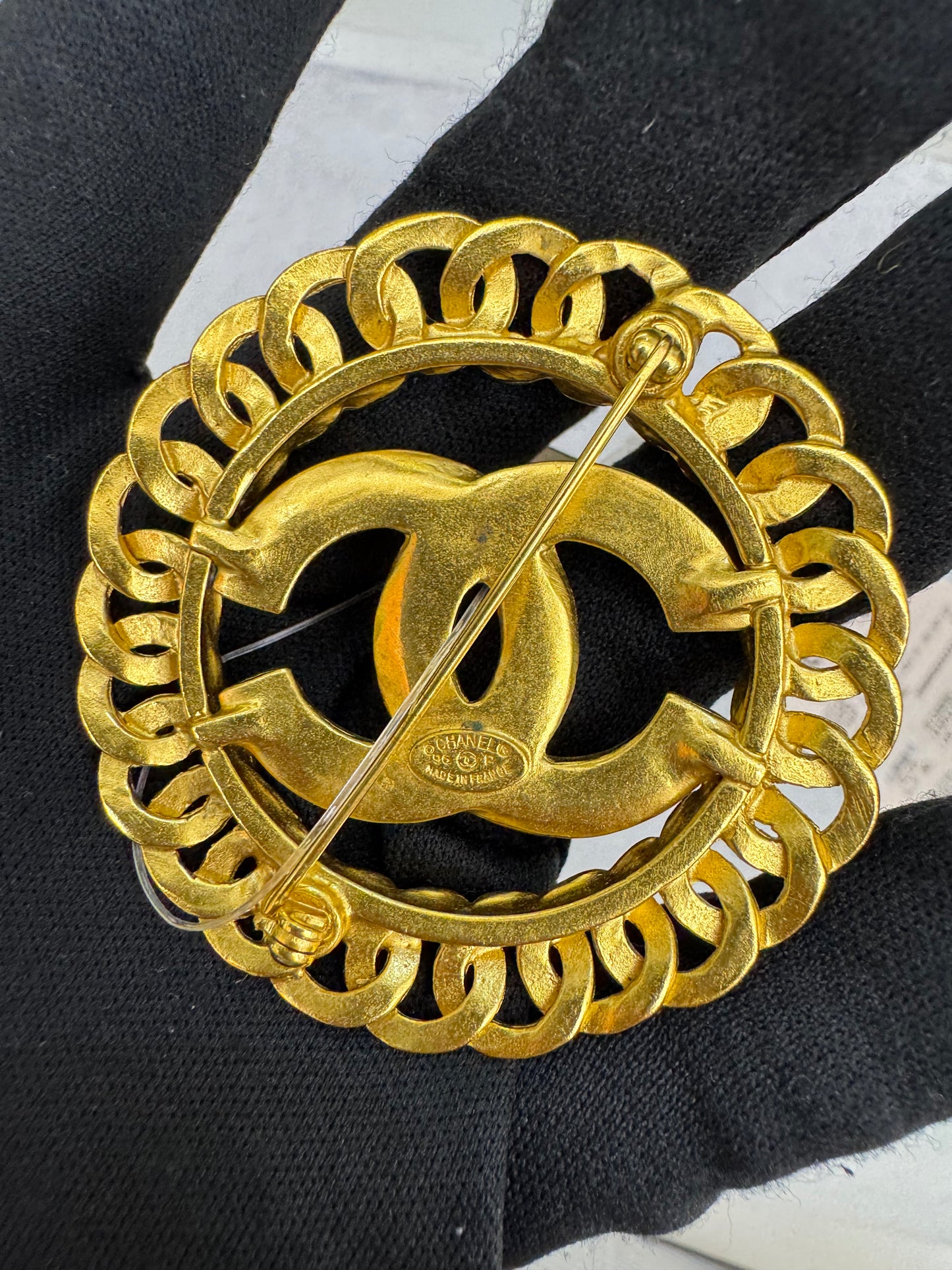 Chanel Brooch Coco Mark Chain Round GHW