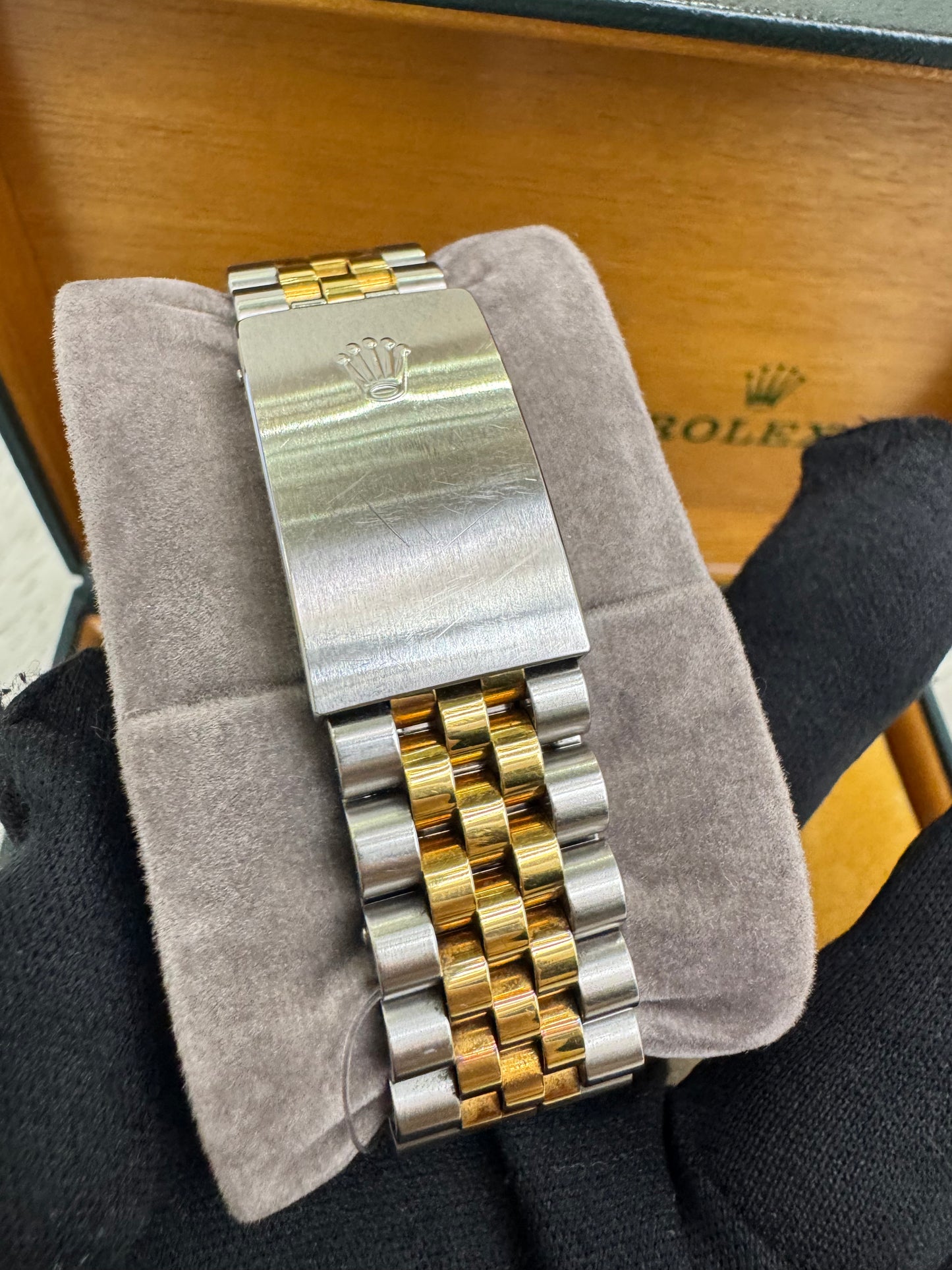 Rolex Oyster Perpetual Datejust Superlative Chronometer Combination Steel Gold Yellow Dial Diamond (Garantie, Sambungan Chain, Booklet, Hangtag, Box)