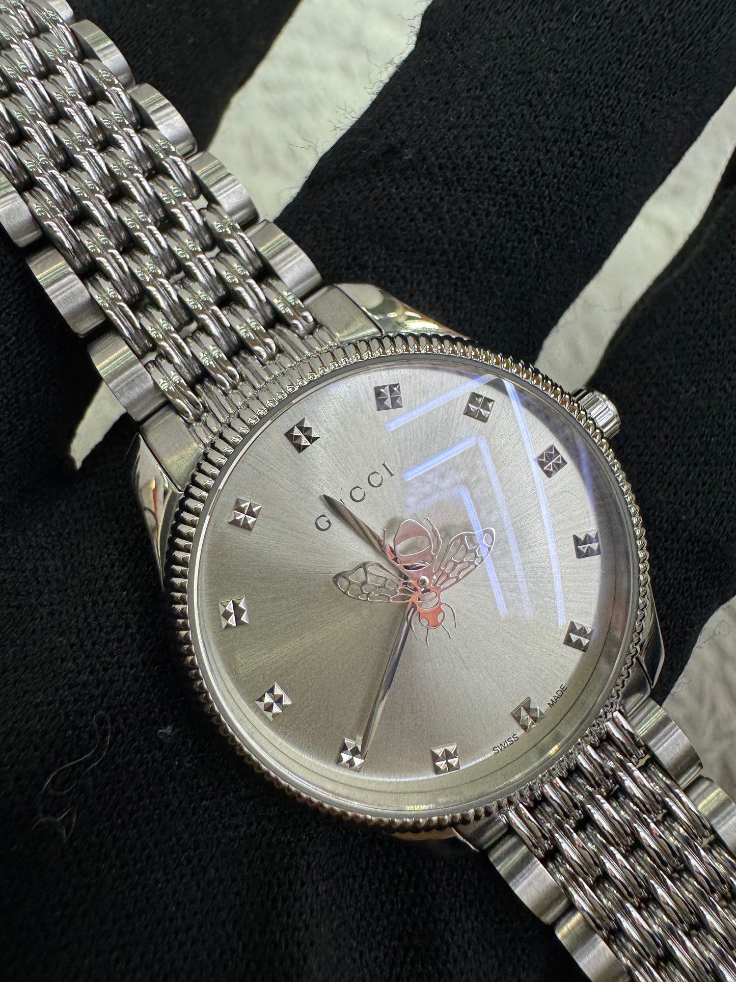 Gucci G-Timeless Bee Metal Watch Silver 29mm (Spons, box)