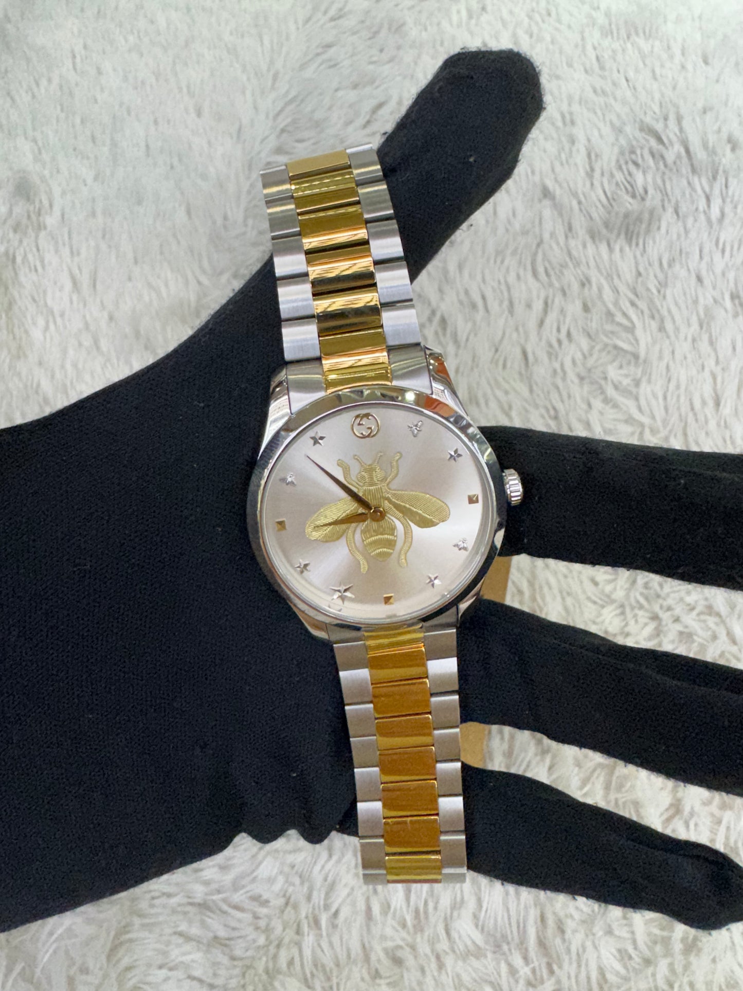 NEW Gucci G-Timeless Bee Quartz Watch Two Tone 38mm Stainless steel (Rec)