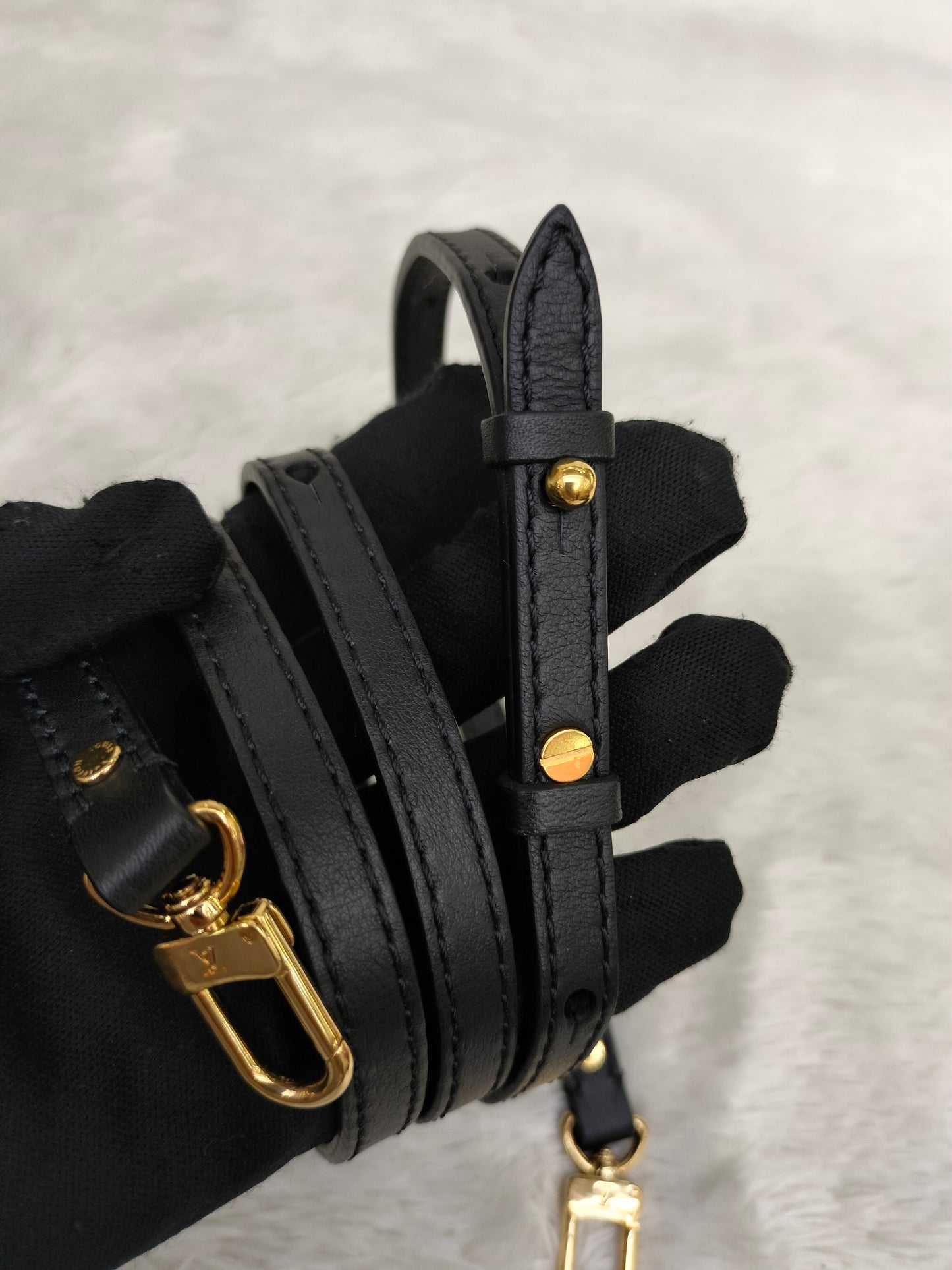 LV Palm Springs Mini Monogram Reverse 2019