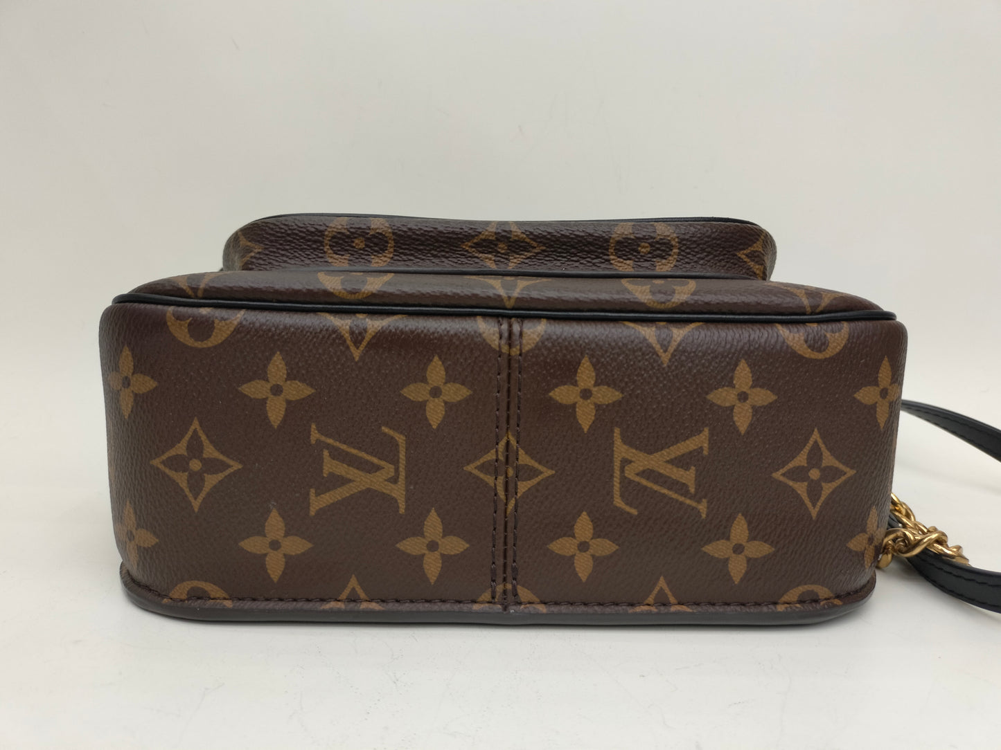 LV Passy NM Monogram 2021 (CHIP)