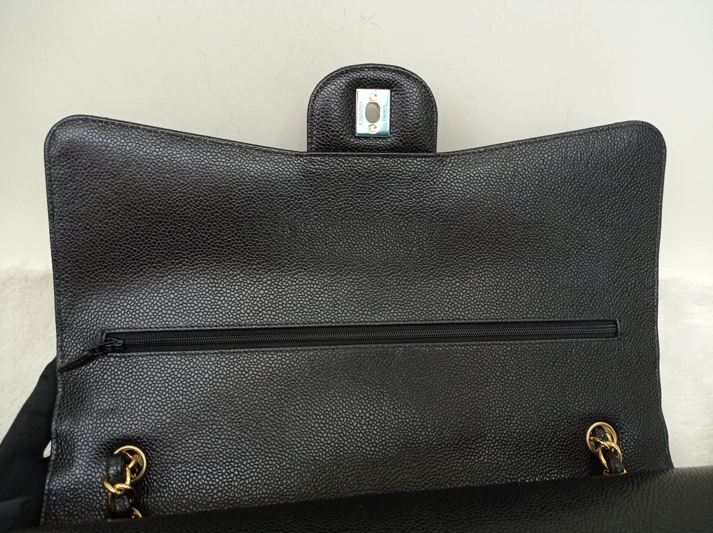 Chanel Maxi Caviar Black GHW DF #24