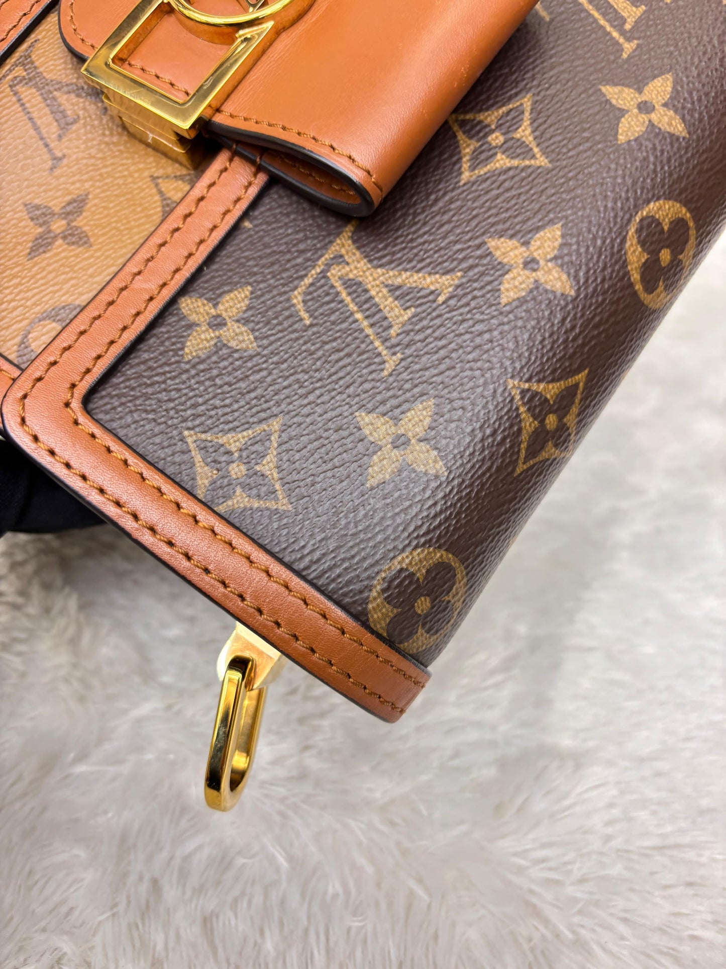 LV Dauphine Mini Monogram Reverse 2019