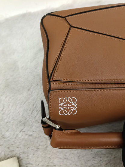 Loewe Puzzle Small Tan SHW 2021