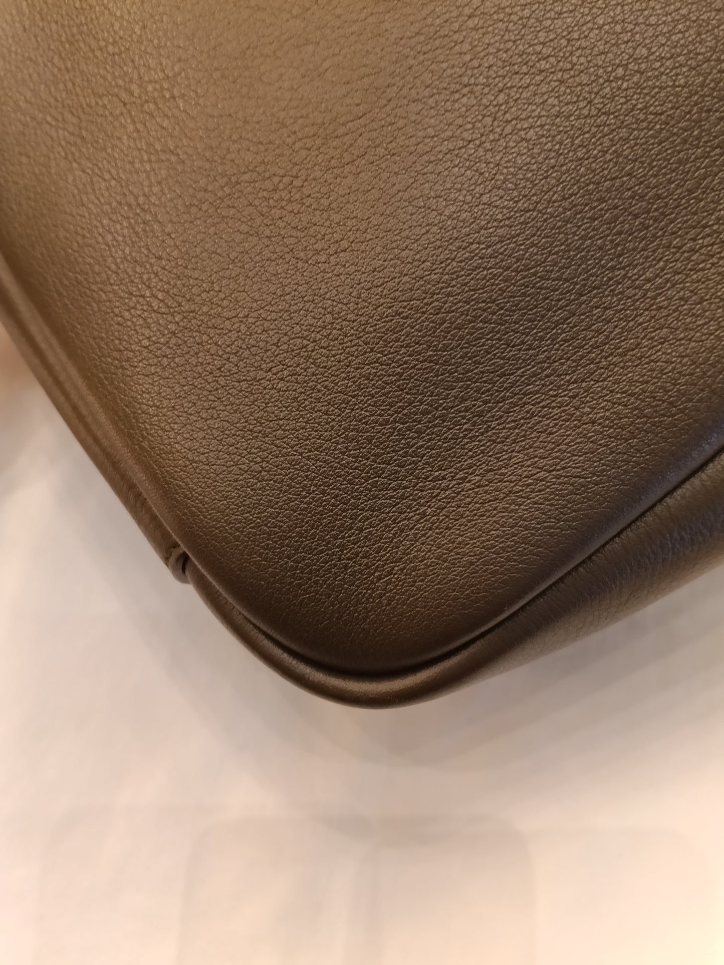 YsL Le 5 A 7 Supple Small Grained Green GHW 2025