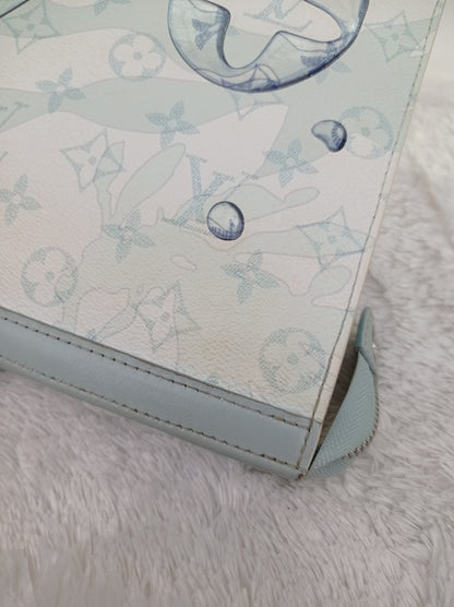 LV Pochette Voyage MM Crystal Blue (CHIP)