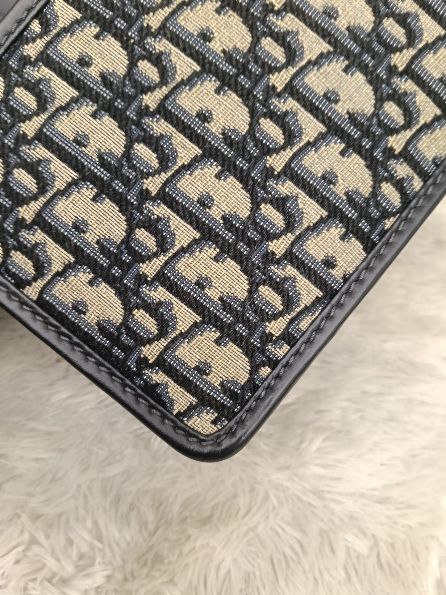 Dior Montaigne 30 Oblique Navy GHW 2022