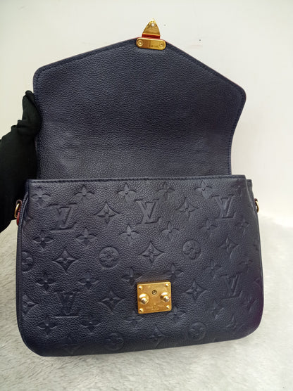LV Metis Empreinte Marine Rouge 2019