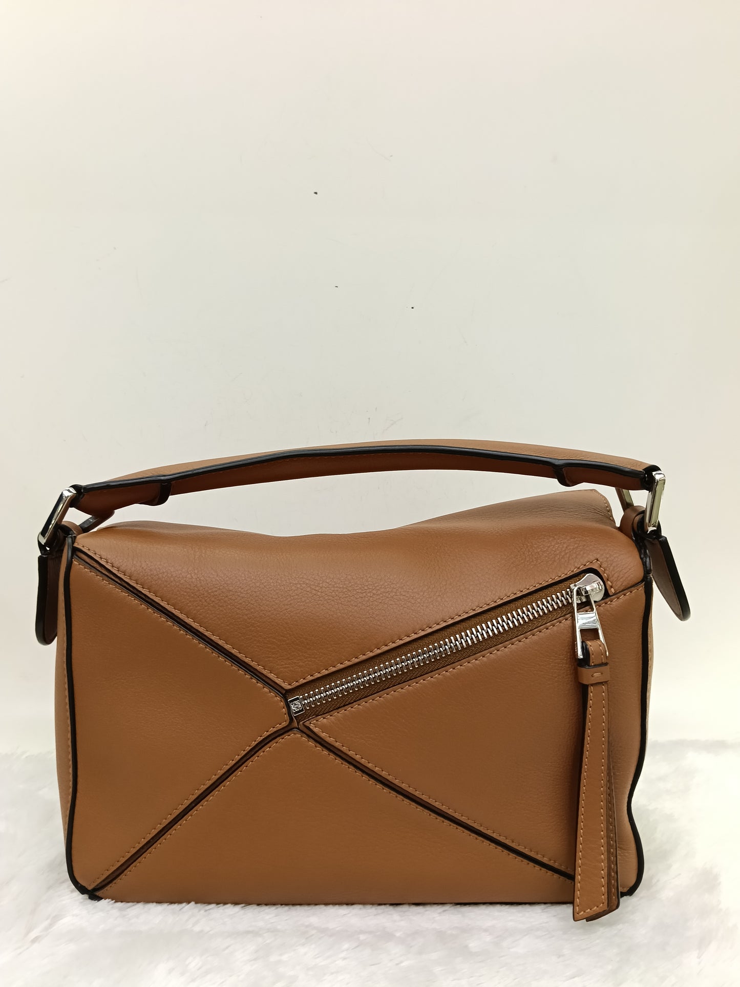 Loewe Puzzle Small Tan SHW 2020