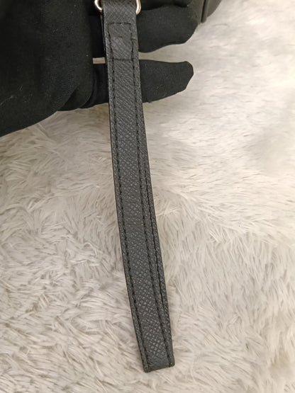 LV Neo Pavel Clutch Taiga Ardoise Black 2009