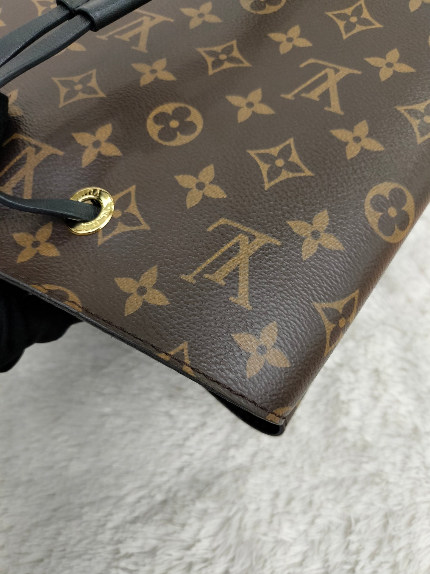 LV Neo Noe Monogram Noir 2018