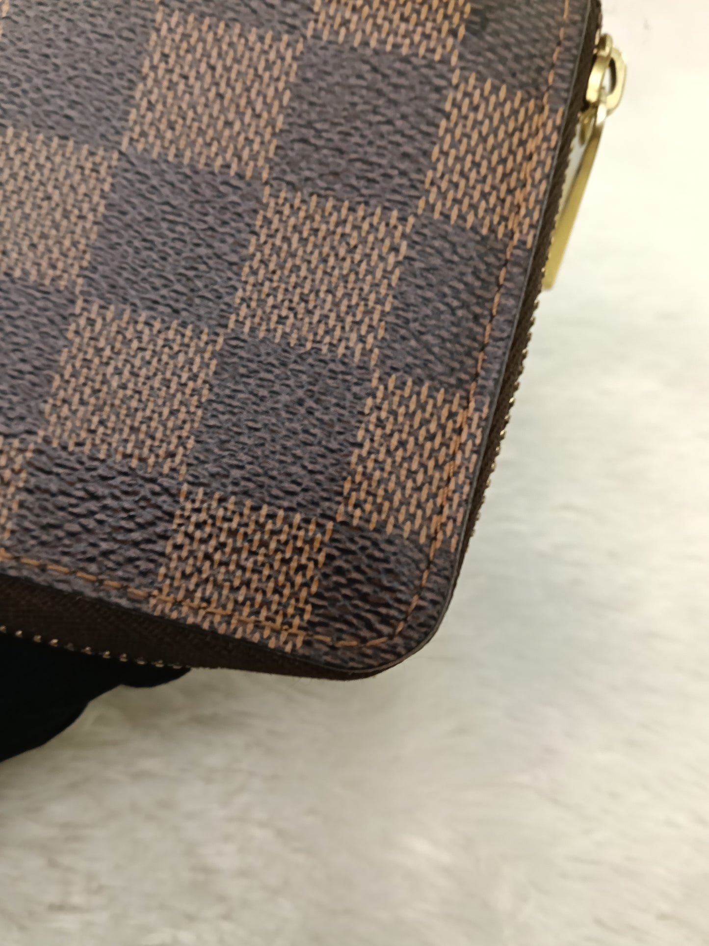LV Zippy Coin Purse Damier