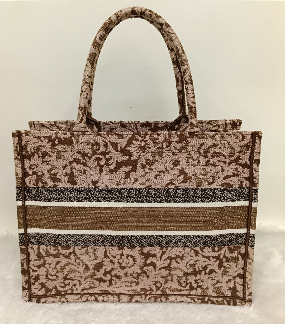 Dior Tote Book Medium Brocart Embroidered Pink Brown 2022