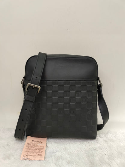 LV District Onyx Damier Infini Black 2017