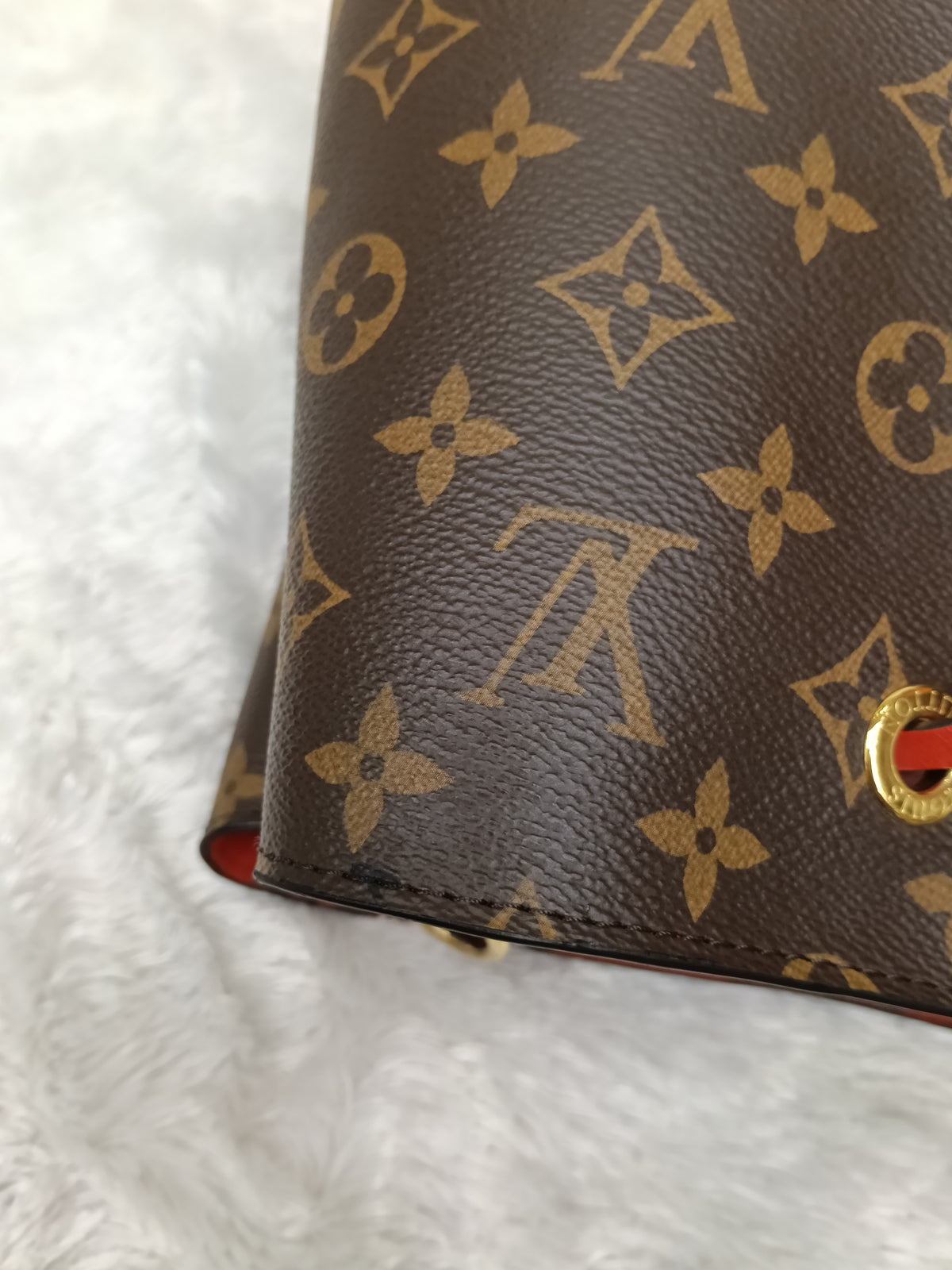 LV Neo Noe MM Monogram Coquelicot 2018