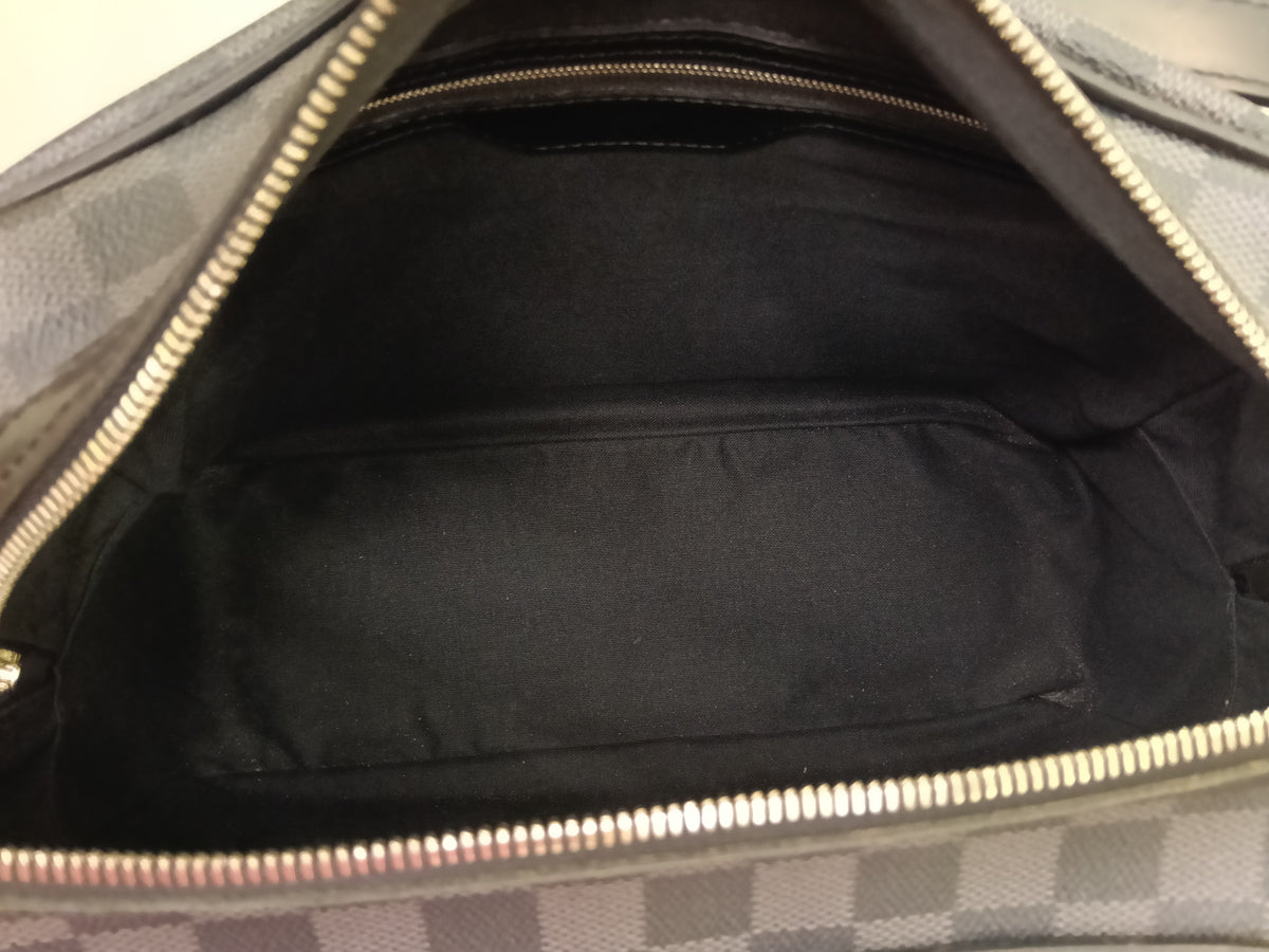 LV Sac Leoh Messenger Graphite 2008