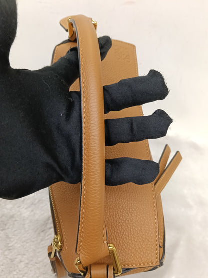 Loewe Puzzle Small Grained Caramel GHW 2023